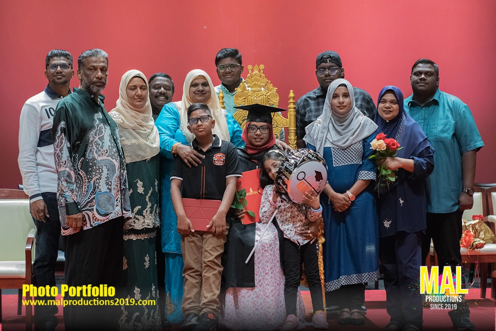 Gaduation Convocation Putrajaya Family Portfolio MAL 2019 -20.webp
